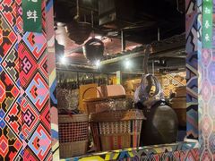 -吃饭皇帝大土家民族菜(正大广场店)