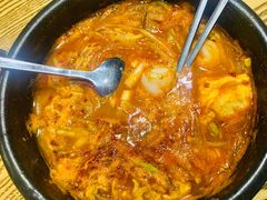 -吴草鸡爪오초닭발韩食堂(融恒盈嘉中心店)