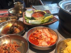 -草家酱蟹炭火烤肉店(珲春南路一店)