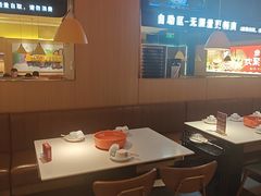 -小鱼小牛(世欧广场店)
