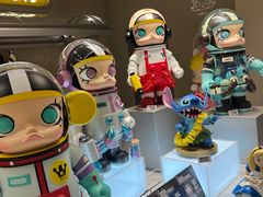 -泡泡玛特POPMART(蓝色港湾店)