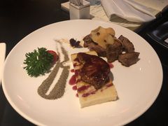 铁板鹅肝-佛山希尔顿酒店·融誉亚洲美食荟