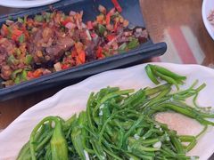 -隔壁老王·家常云南菜(花巷店)