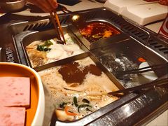 -海底捞火锅(关山保利店)