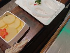-牛德亨臻牛潮汕火锅(万邦时代店)