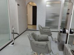 -I+造型烫发染发