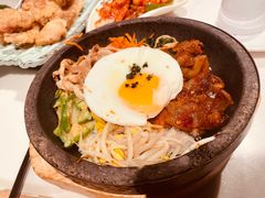 辣白菜五花肉石锅拌饭-七八冷面·延边朝鲜族美食(圣熙八号店)