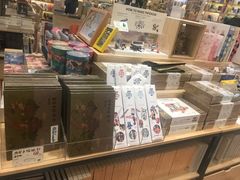 -猫的天空之城概念书店(印象城购物中心店)