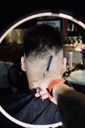 -Libertines barbershop 浪子理发店