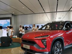 -蔚来中心(北京中关村店)