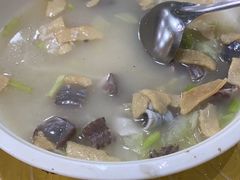 鱼片粥-官塘陈记鱼生·潮汕砂锅粥·牛肉火锅(潮枫路总店)