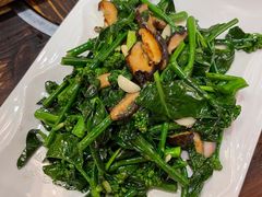 方鱼炒芥兰-七寸飝大饭店(马场店)