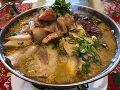 -闯关东东北农家菜(崂山石老人店)