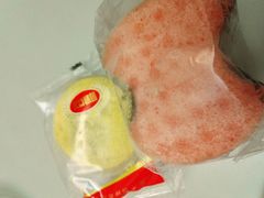 豆沙定胜糕-上海虹口糕团(福州路店)