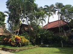 -Pundi Pundi Restaurant