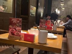-爱碗亭·鲜炒湖南菜(壹城中心店)