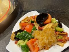 -缘福乡村铁锅炖民宿(八达岭店)