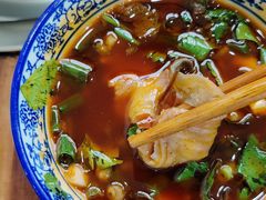 笋子芋儿鸡单人餐-云溪河冷锅鱼(成都玉林小吃街店)