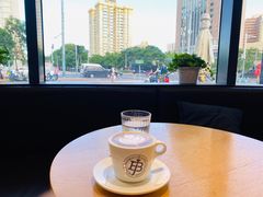 靠窗位-Jamaicablue Coffeeshop(中央广场店)