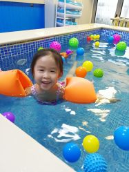 -子木乐园婴儿游泳馆(水晶港店)