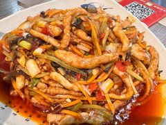 鱼香肉丝-肖四女乐山跷脚牛肉(世博源店)