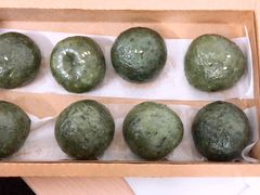 -阮大兴糕团(滨江宝龙店)
