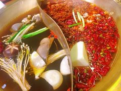 -沸炉重庆老火锅(军事博物馆店)