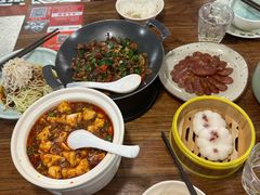 -闲隅江景艺术酒店(解放碑洪崖洞总店)