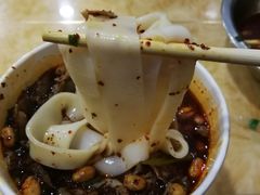 -覃肥叔桂林米粉(粮道街店)
