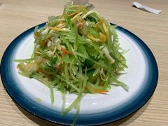 莴笋双脆-小船渔村•大连菜•大连焖鱼(黄河路店)