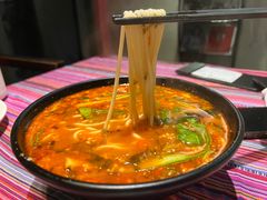 酸辣米线-香巴拉云南餐厅(华莱坞店)