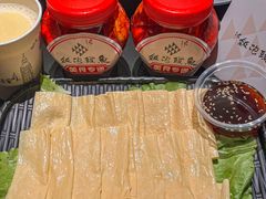 -鱼头泡饭·湖北菜·非物质文化遗产(岳家嘴总店)
