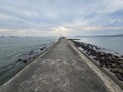 -双月湾情人堤