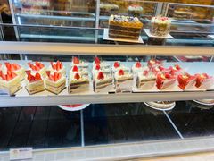 -TOUCH泰奇(奉贤宝龙城市广场店)