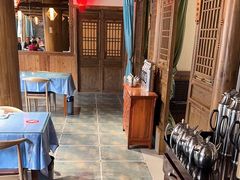 -乔家小院•非遗驴肉•本地小海鲜(滨河路店)