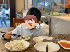 -周家大连水饺(美专校街店)
