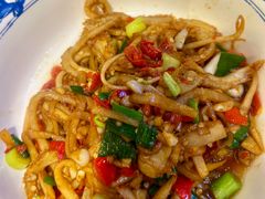 酸萝卜炒牛肚-八碗湘长沙市井菜(坡子街店)