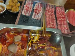 -百年川椒重庆老火锅(光谷店)