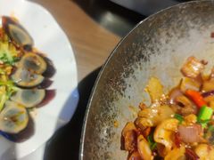 -富正毅三下锅·湘西韵味(天门山索道店)