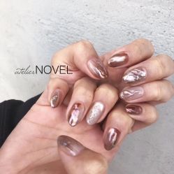 -摩睫+皮肤管理·科学美容中心