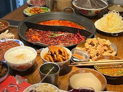 -萍姐火锅·公路夜市(武汉首店)