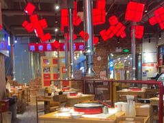 大堂-么肆烤肉·中式自助·烤肉大排档(街道口季佳PAI店)