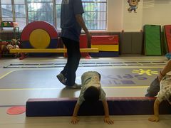 -卓跃儿童运动馆·体能·跳绳·篮球(滨江东中心店)