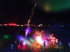 -百里峡七彩艺术小镇