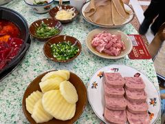 -鸿姐老火锅(疁城新天地店)
