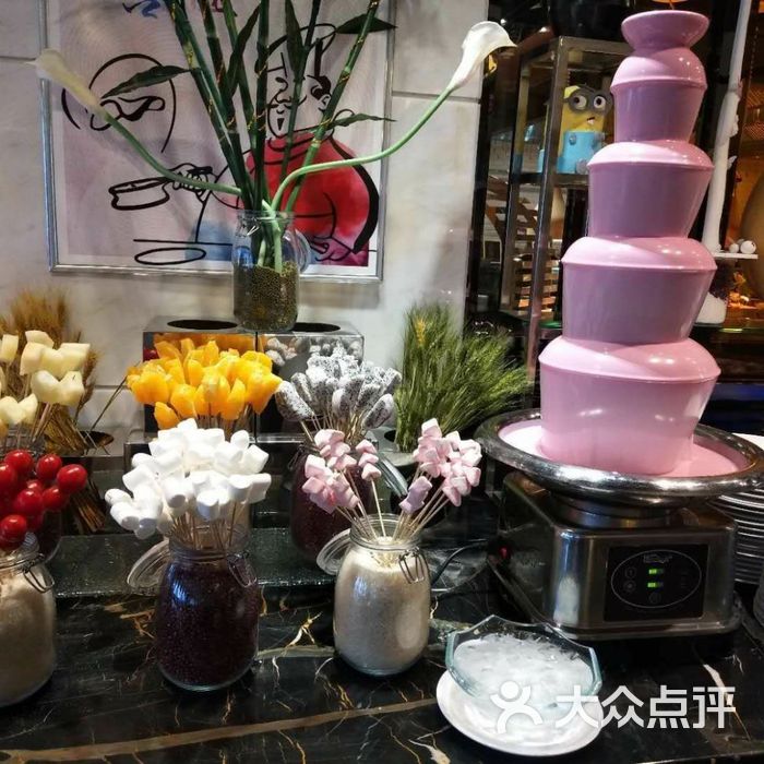 雍贵酒店自助餐厅