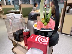 -海底捞火锅(新松江路生日主题店)