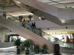 -百联临沂购物中心(临沂路店)