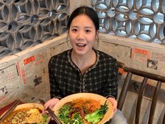 -方铲铲·成都板凳面(滨江银泰店)