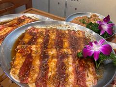 -明洞阿姨·韩式酱蟹烤肉·创意料理(三元桥店)